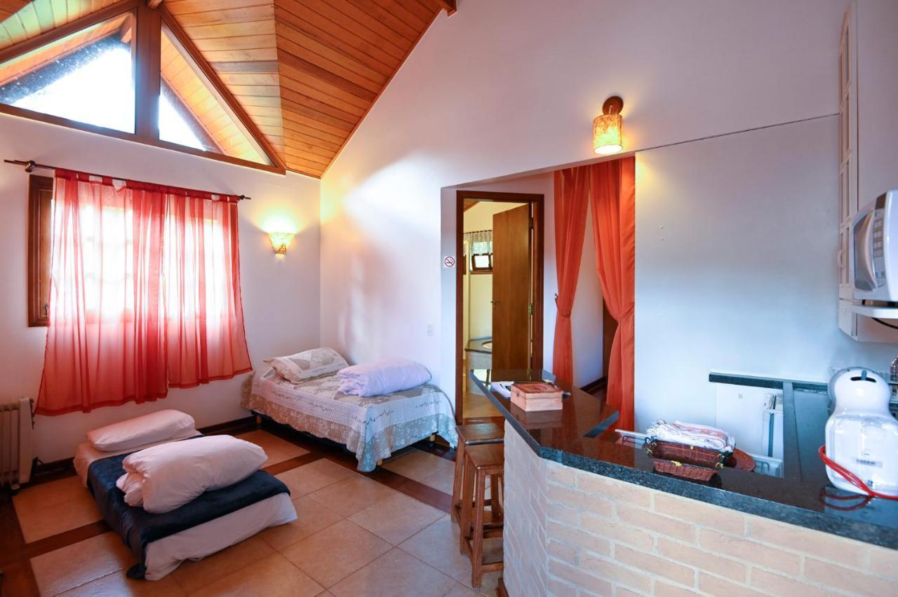 Badenwein Villa Campos do Jordao Dış mekan fotoğraf